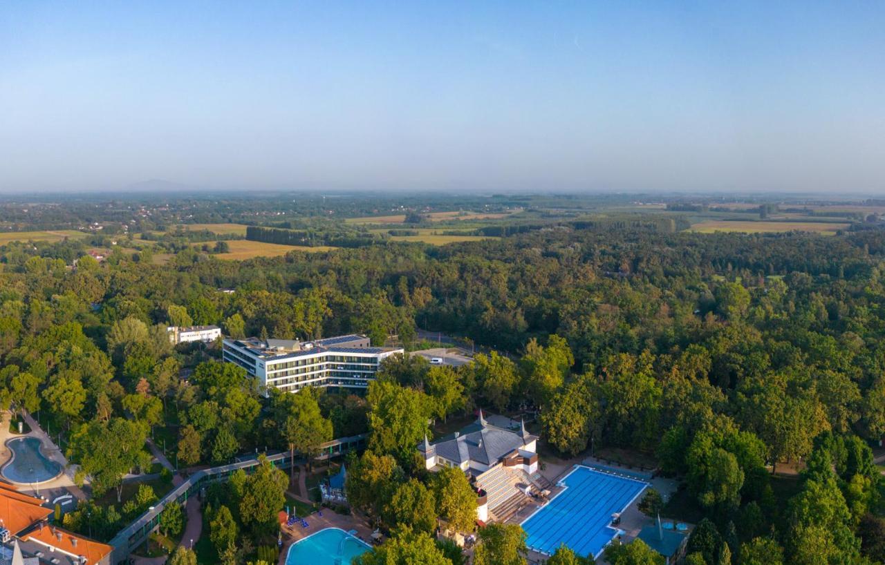 Hunguest Hotel Sosto Nyíregyháza Zewnętrze zdjęcie