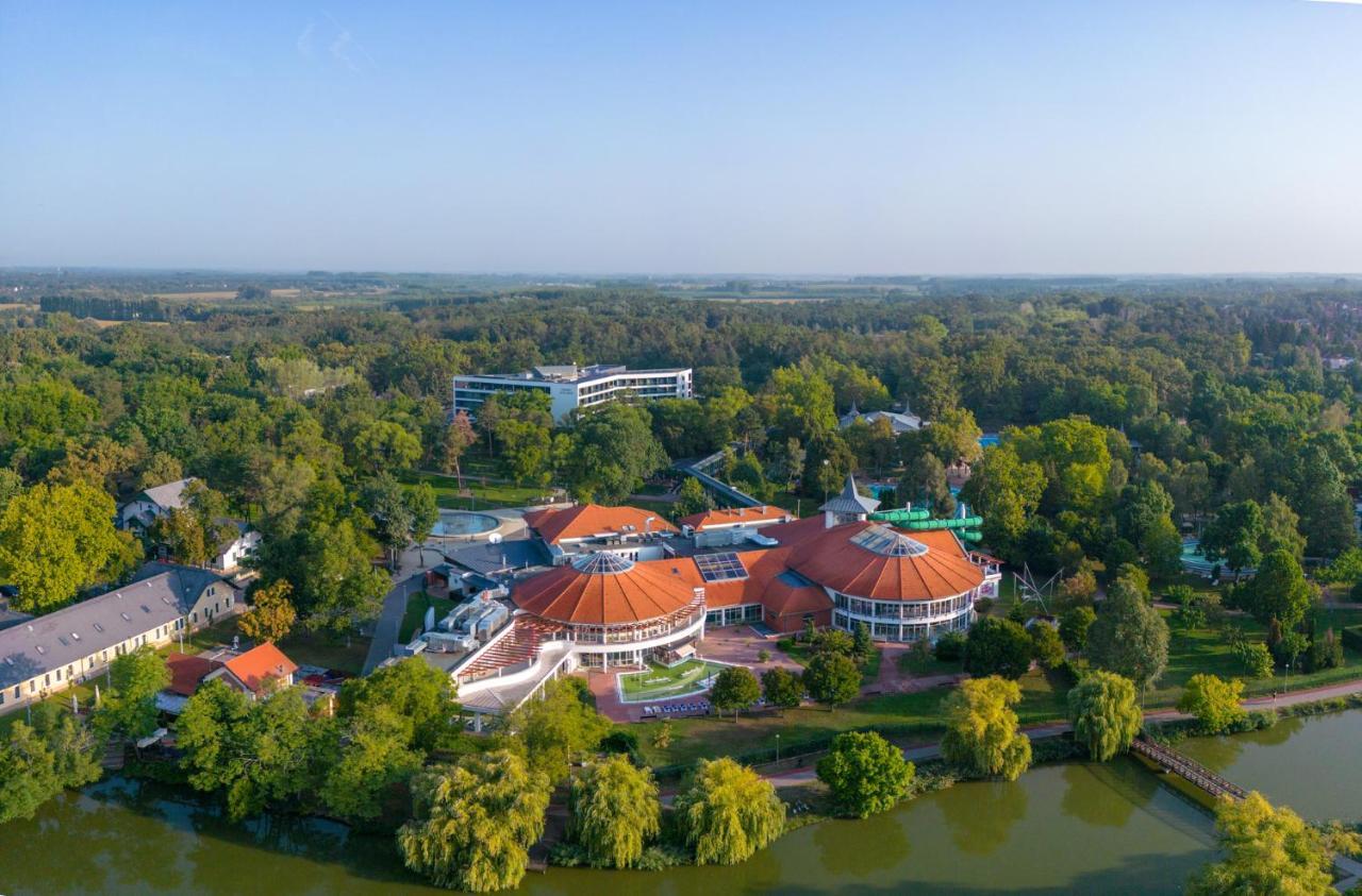 Hunguest Hotel Sosto Nyíregyháza Zewnętrze zdjęcie