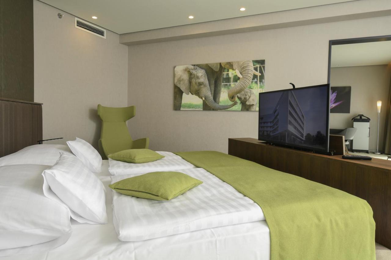 Hunguest Hotel Sosto Nyíregyháza Zewnętrze zdjęcie