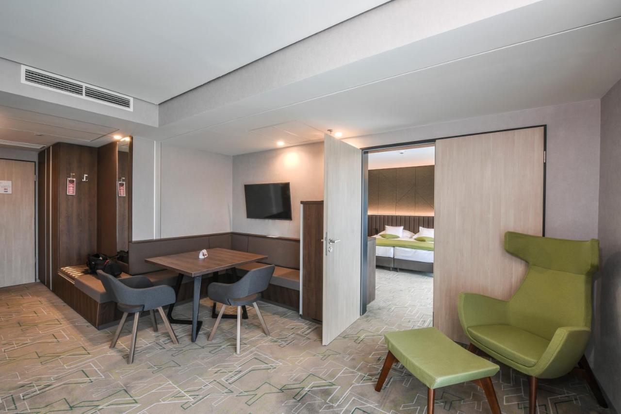 Hunguest Hotel Sosto Nyíregyháza Zewnętrze zdjęcie