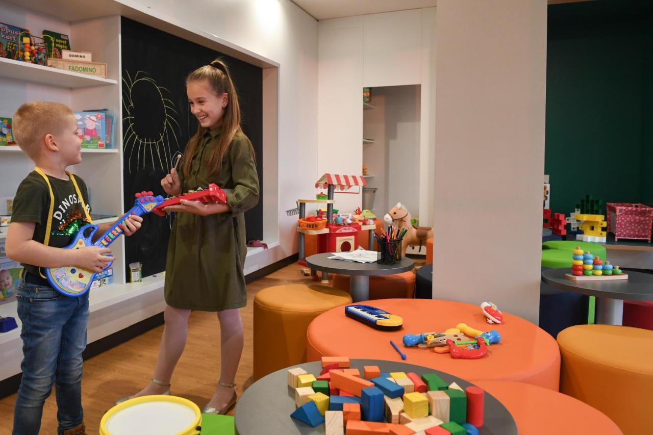 Hunguest Hotel Sosto Nyíregyháza Zewnętrze zdjęcie